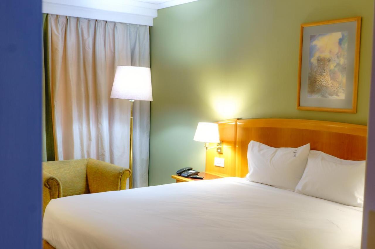 - By Ihg Hotel