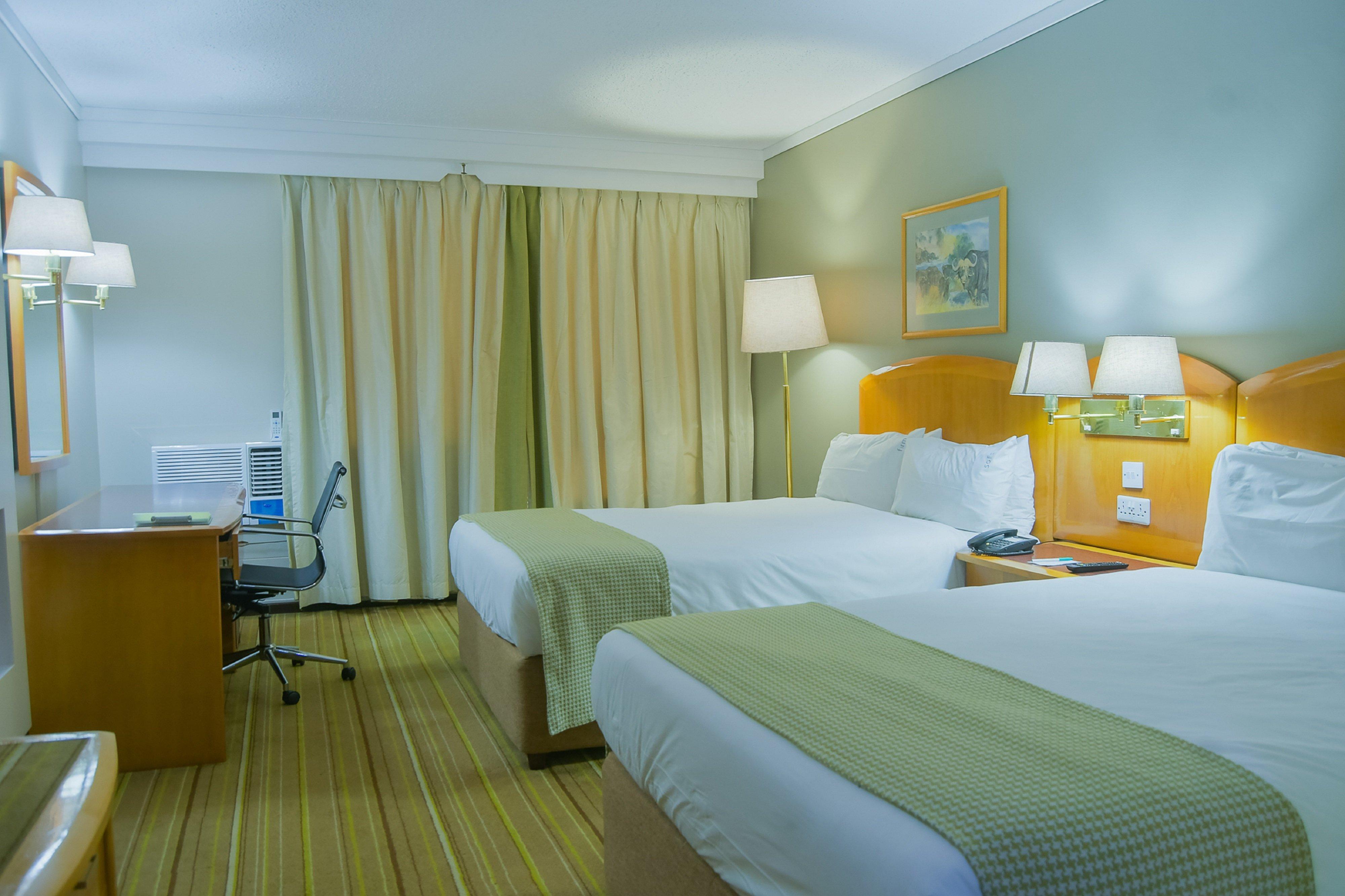 Hotel - By Ihg