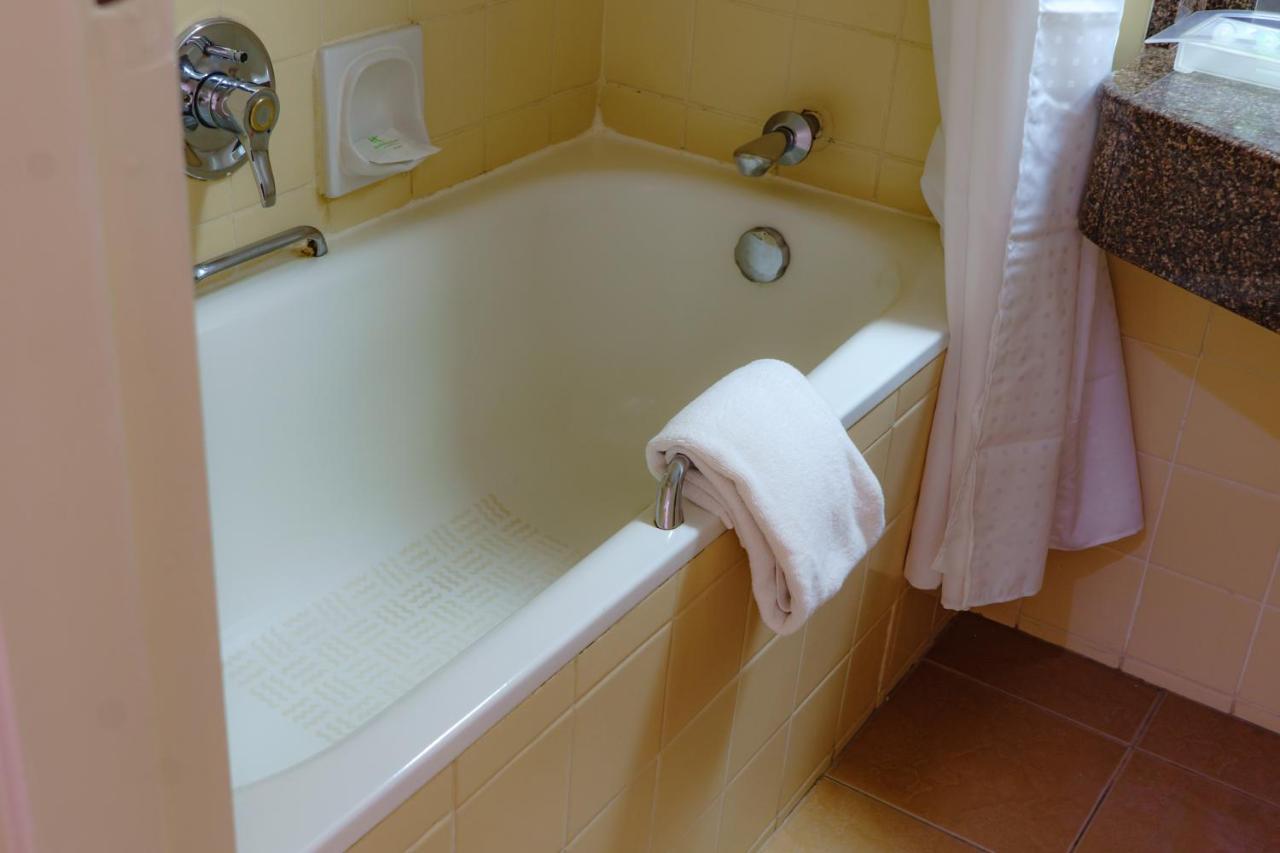 Hotel - By Ihg 4*