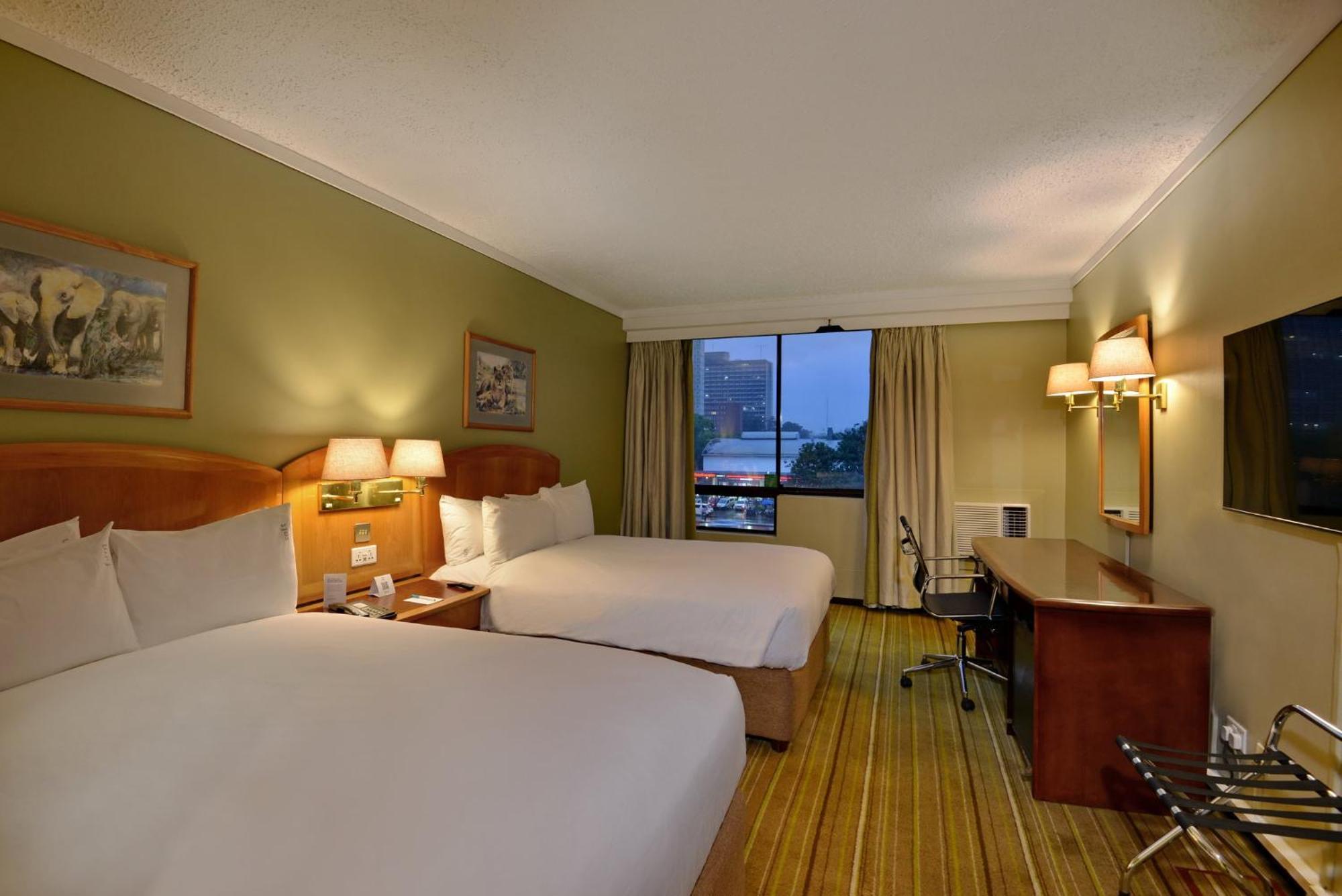 Hotel - By Ihg Harare
