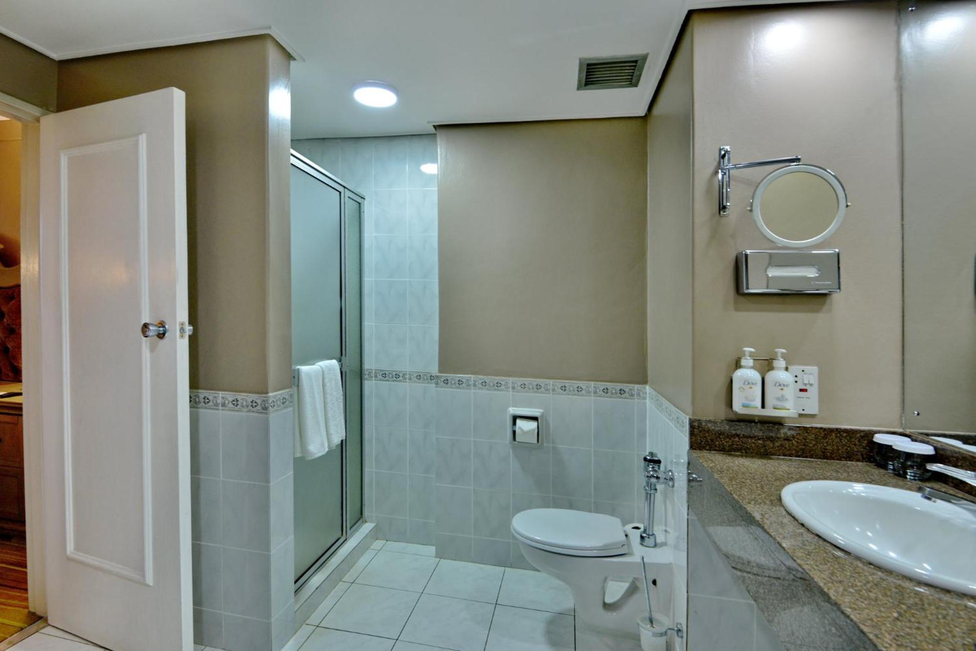 - By Ihg Hotel 4*