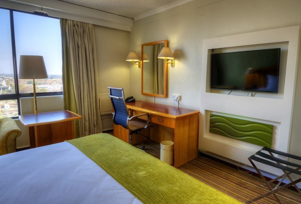 - By Ihg Hotel 4*